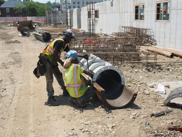 metal framework for concrete column